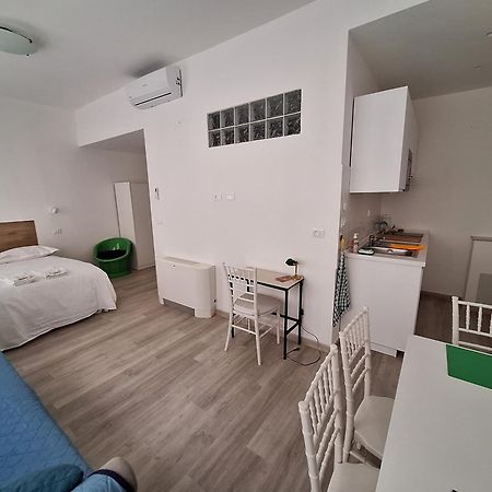 Sottoripa Loft Apartment Genoa Luaran gambar